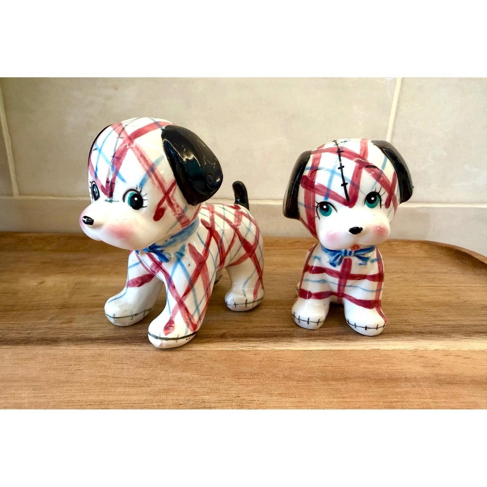 Vintage Plaid Puppy Dog Salt and Pepper‎ Shakers Set Made in Japan Mid Century